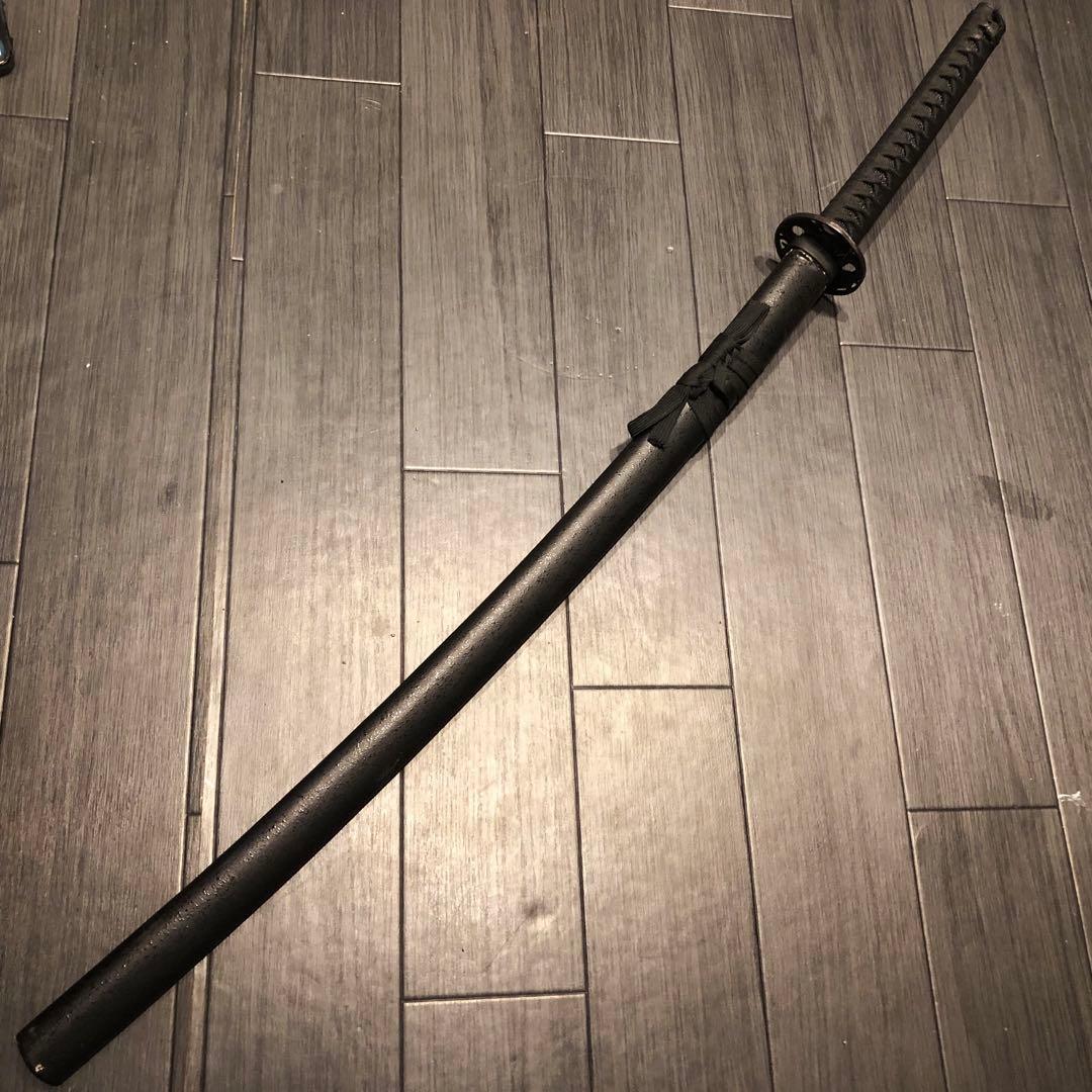 黒　模造刀　樋有刀身　黒拵え　モダン刀