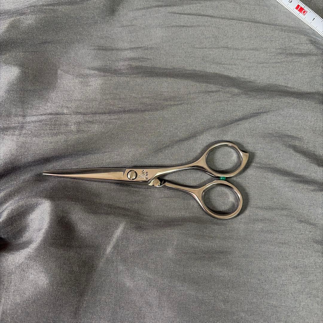 【レア？】ヒカリシザー ミニ 特殊小指掛け