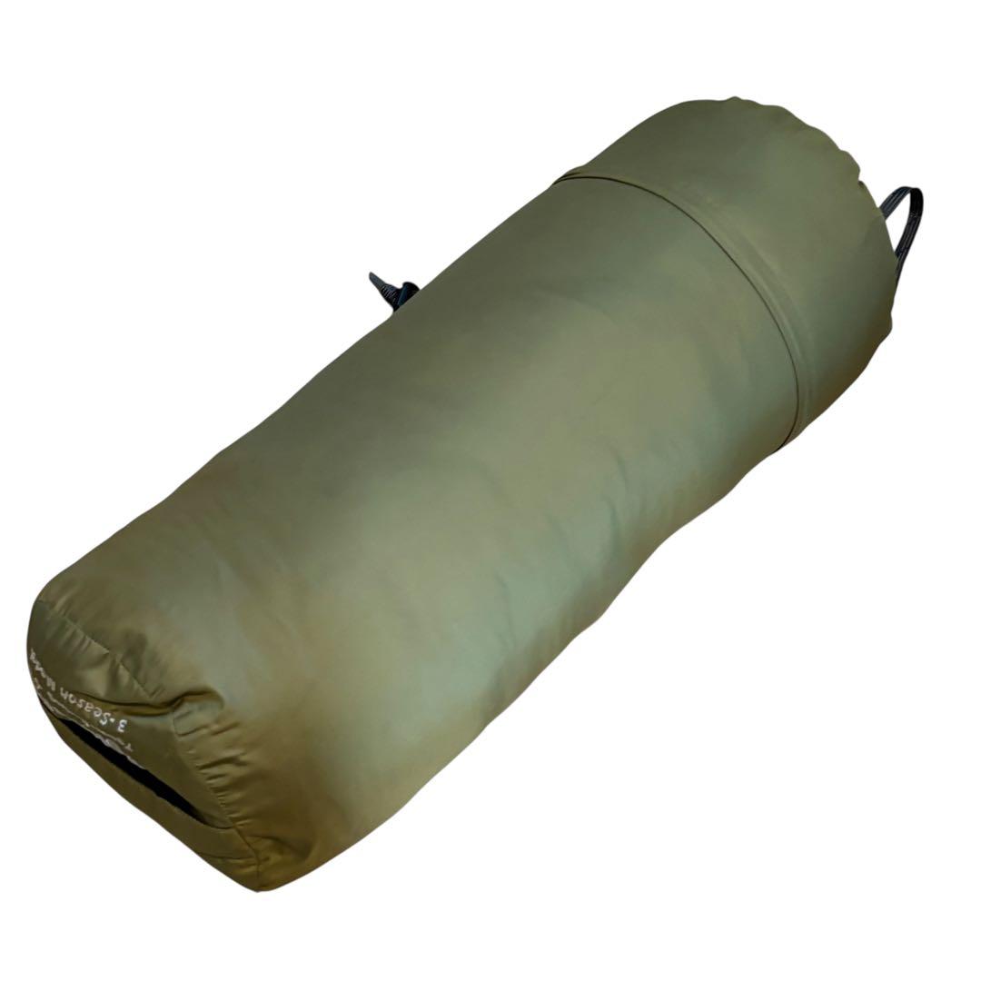 イスカ　シュラフ　ポカラ　寝袋　シュラフ　車中泊