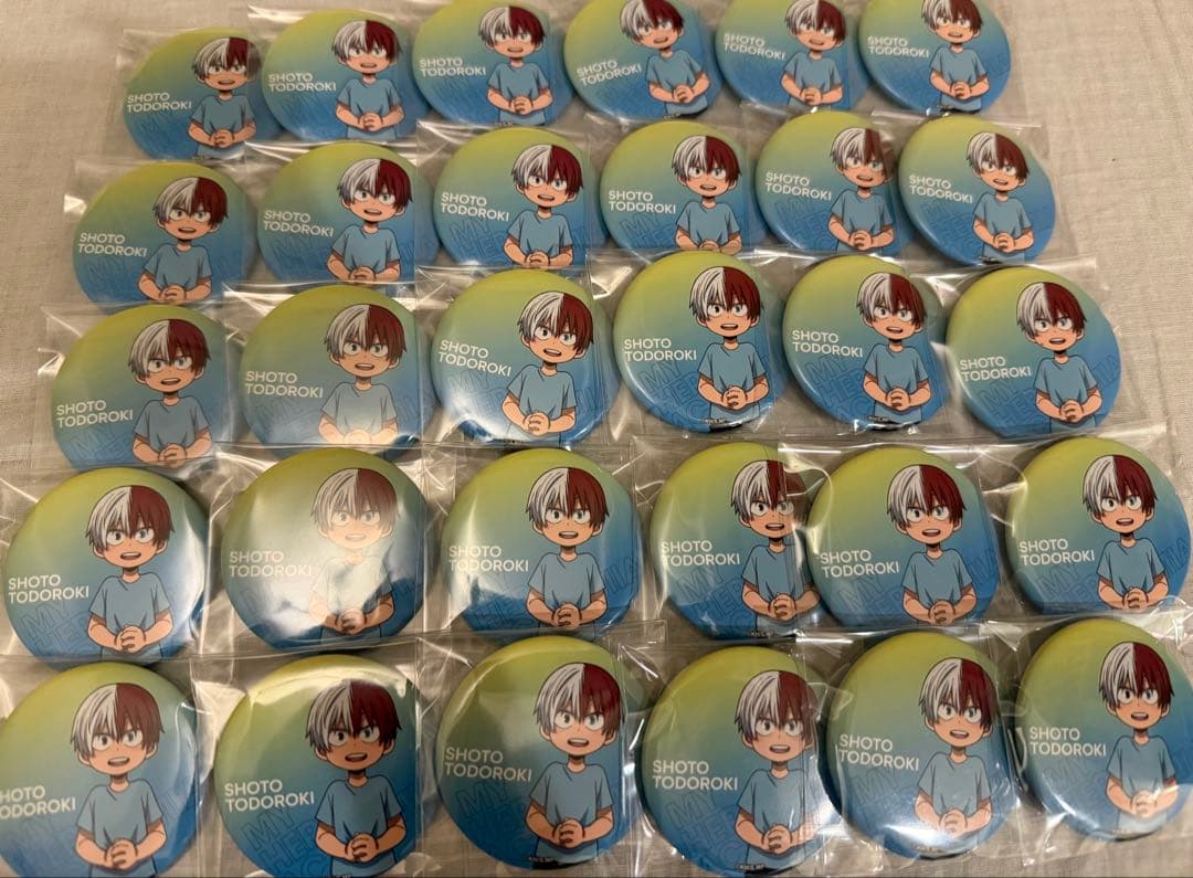 轟焦凍 幼少期 缶バッジ