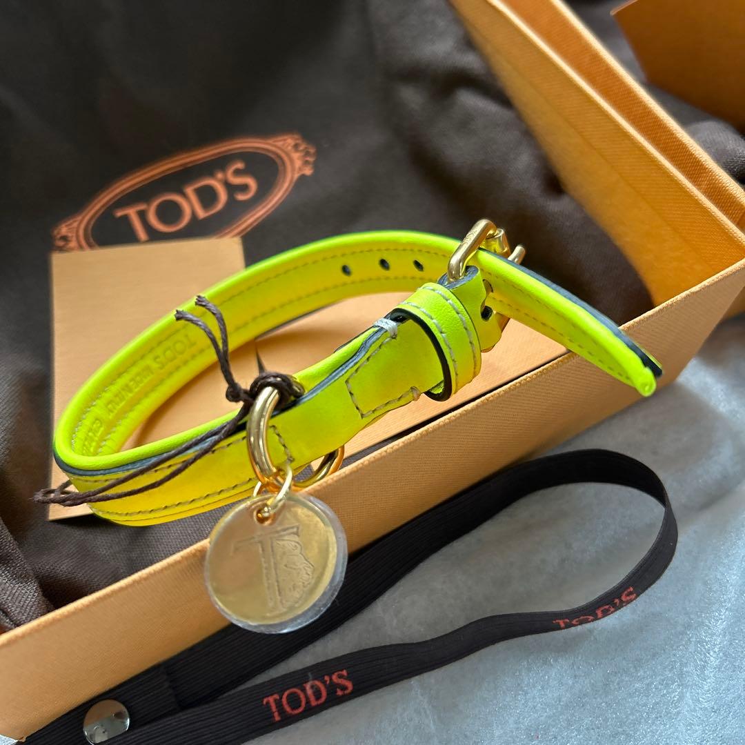新品未使用　TOD’S 小型犬&猫用首輪　ネオンイエロー