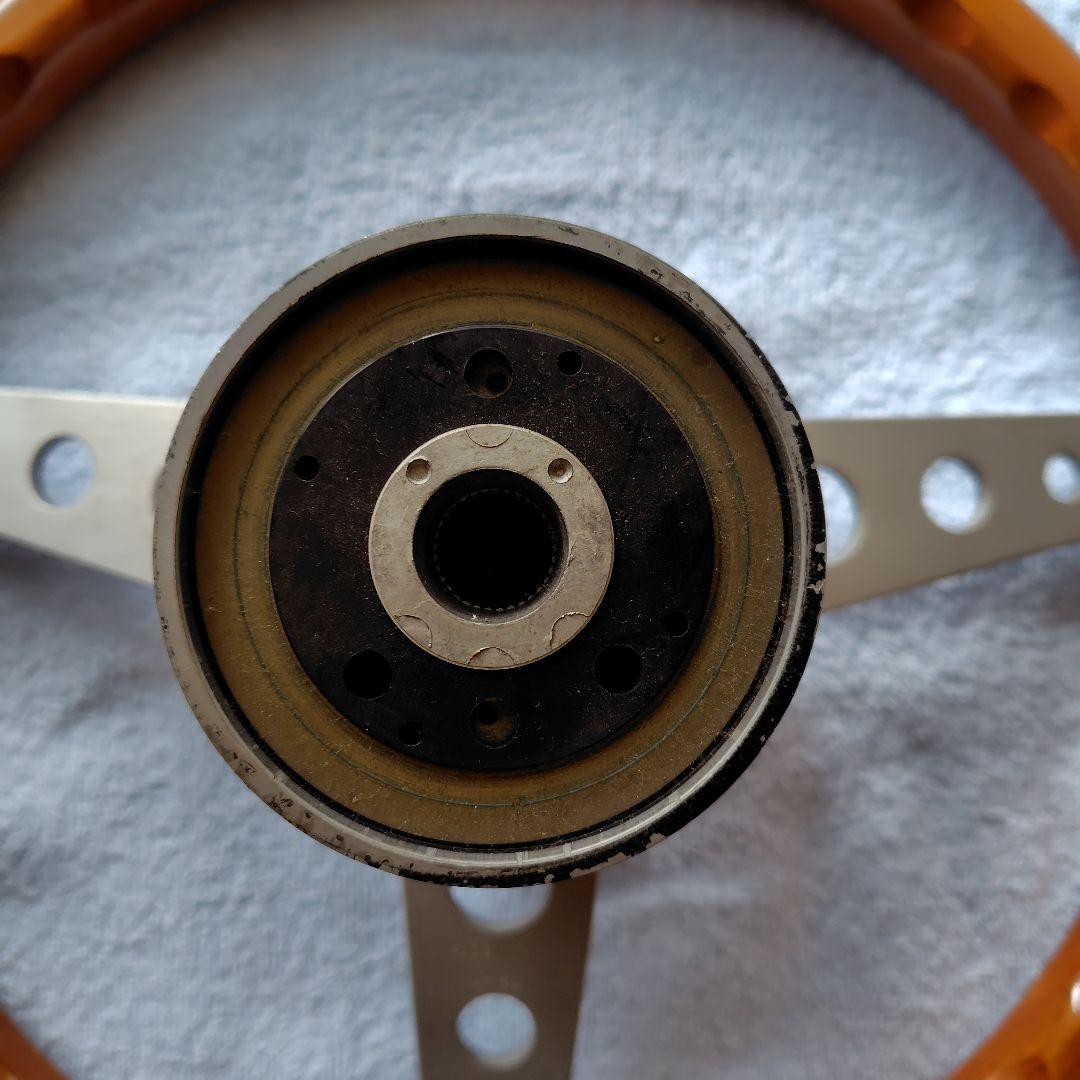 あ*ん様 momo ウッドステアリング ボス付き