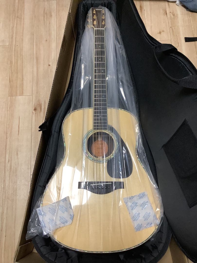 ヤスさま 限定 YAMAHA LL16D ARE