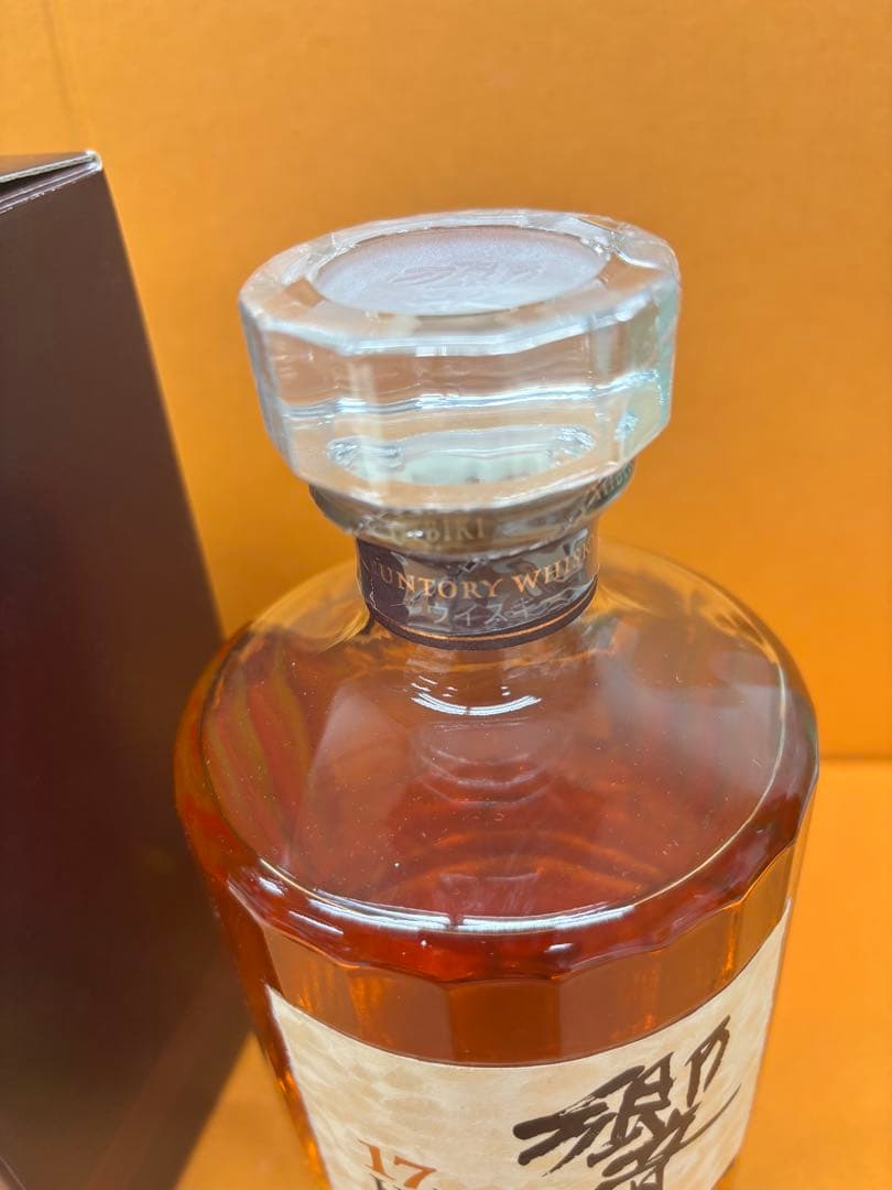 未開栓 サントリ一 響17年 古酒700ml 43% 箱