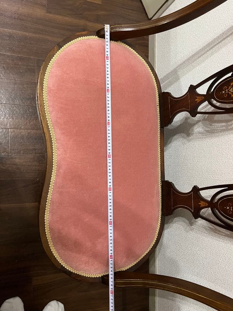 【もっちゃん】 西洋スタイルの装飾ベンチ