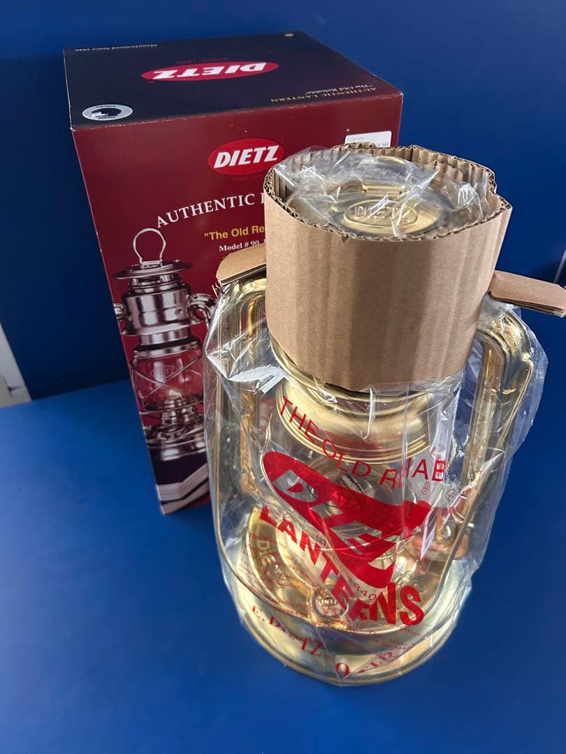 スタンレーランチボックスとデイツランタン２種