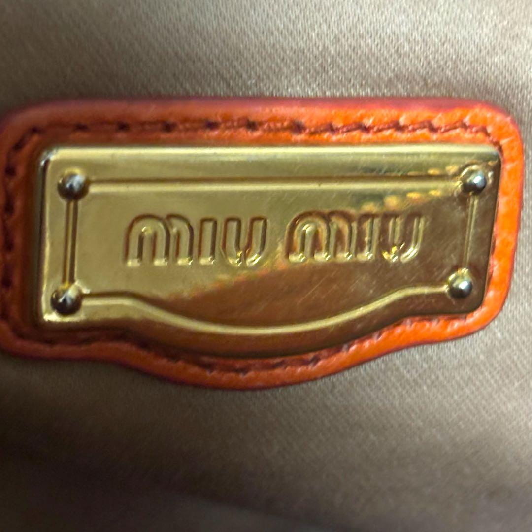 【名作】miumiu ヴィッテロシャイン 2wayバッグ ヴィンテージ加工