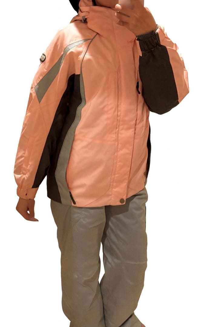 スキーウェア☆新品未使用⭐︎上下☆160cm☆サイズSS☆ゴールドウィン