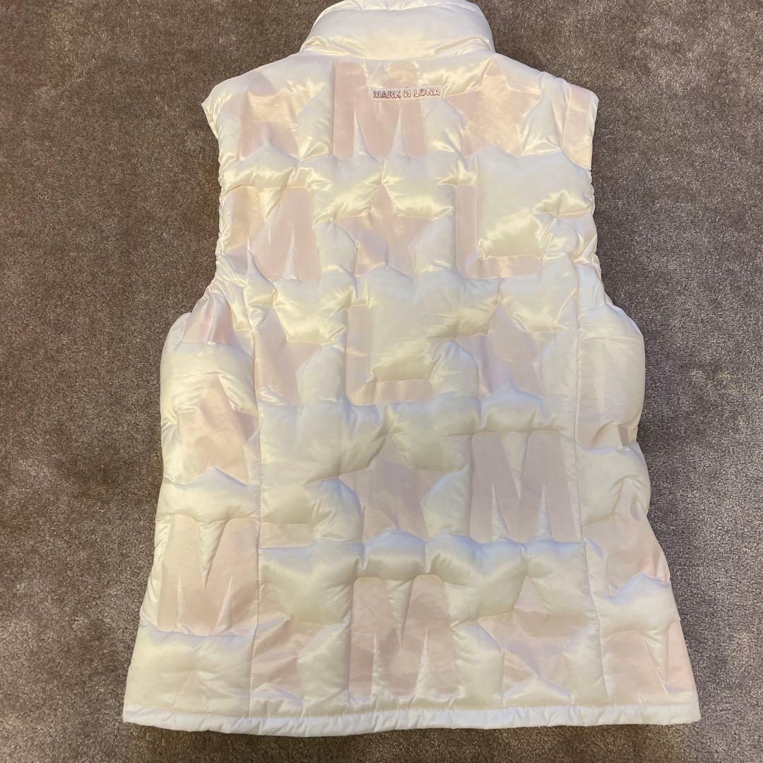マーク＆ロナ　ダウンベスト ホワイト/オレンジ　サイズ46