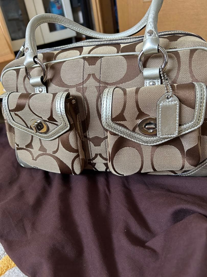 COACH バッグ F19861 キャンパス　本日メルカリ祭セール致しました