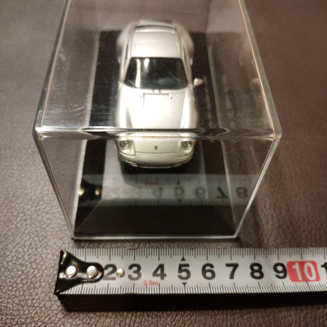 【Porsche 911 Carrera 4S-1995 】ポルシェ 模型車
