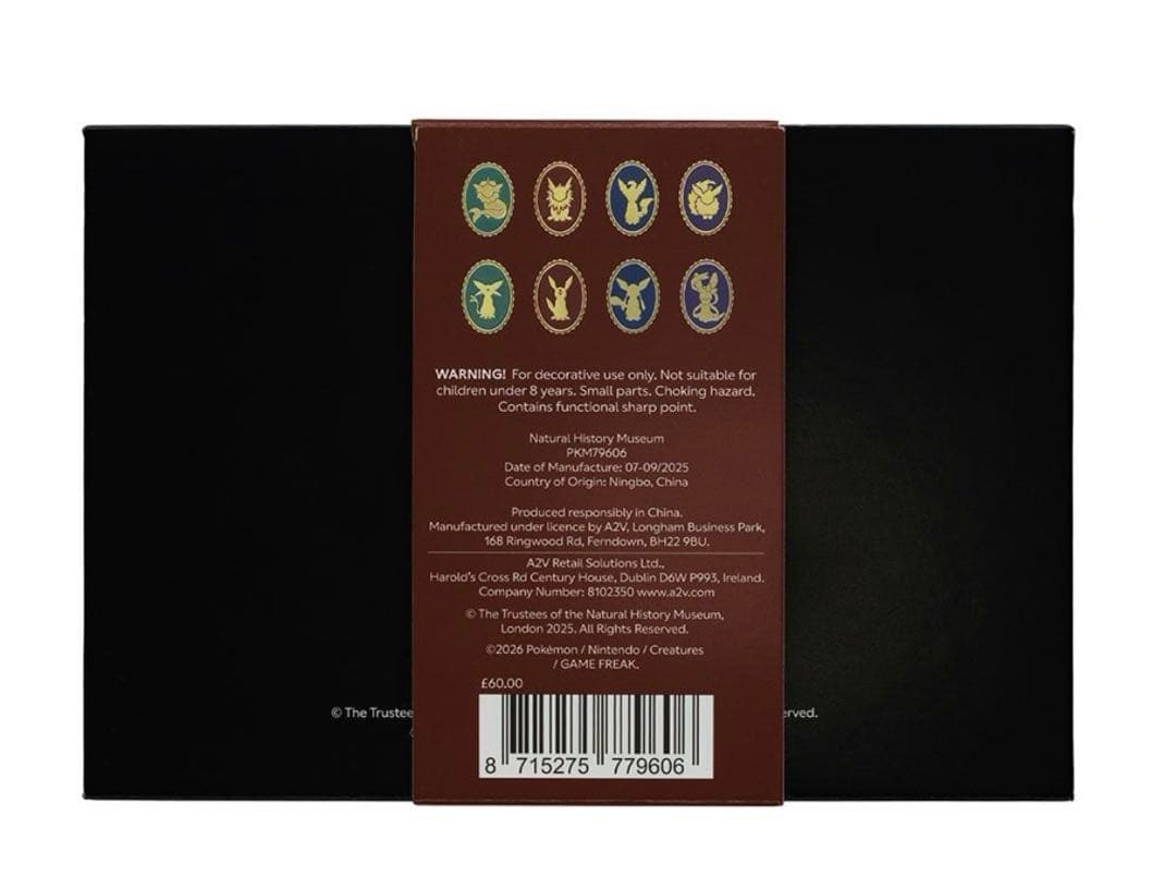 【限定品】ポケモン30周年 ロンドン自然史博物館コラボ　ピンバッジ 8個セット