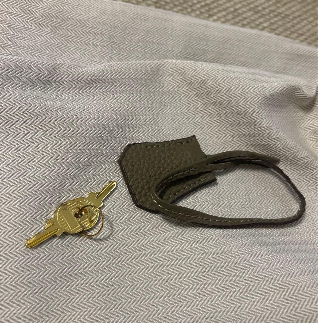 キューブバッグ　エトープ×ゴールド金具PM 本革 キューブバッグ　ノーブランド