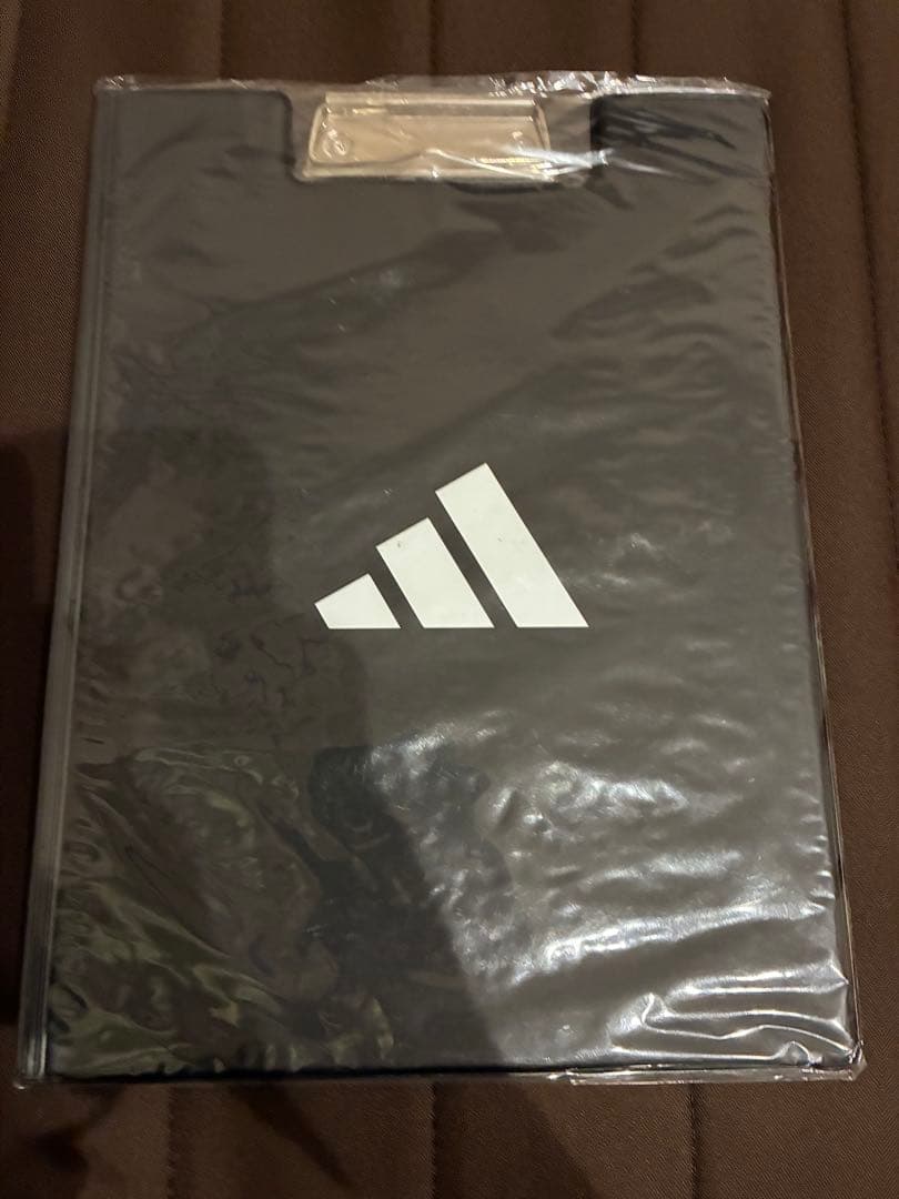 アディダス　バインダー
