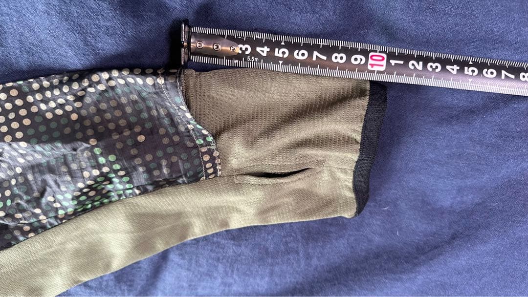 アディダスadidas オールインワン　Lサイズ　グリーン系