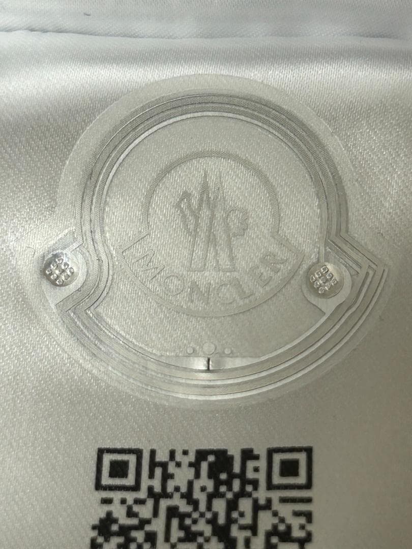 新品未使用☆MONCLER Letteringlogo スウェット M 黒色