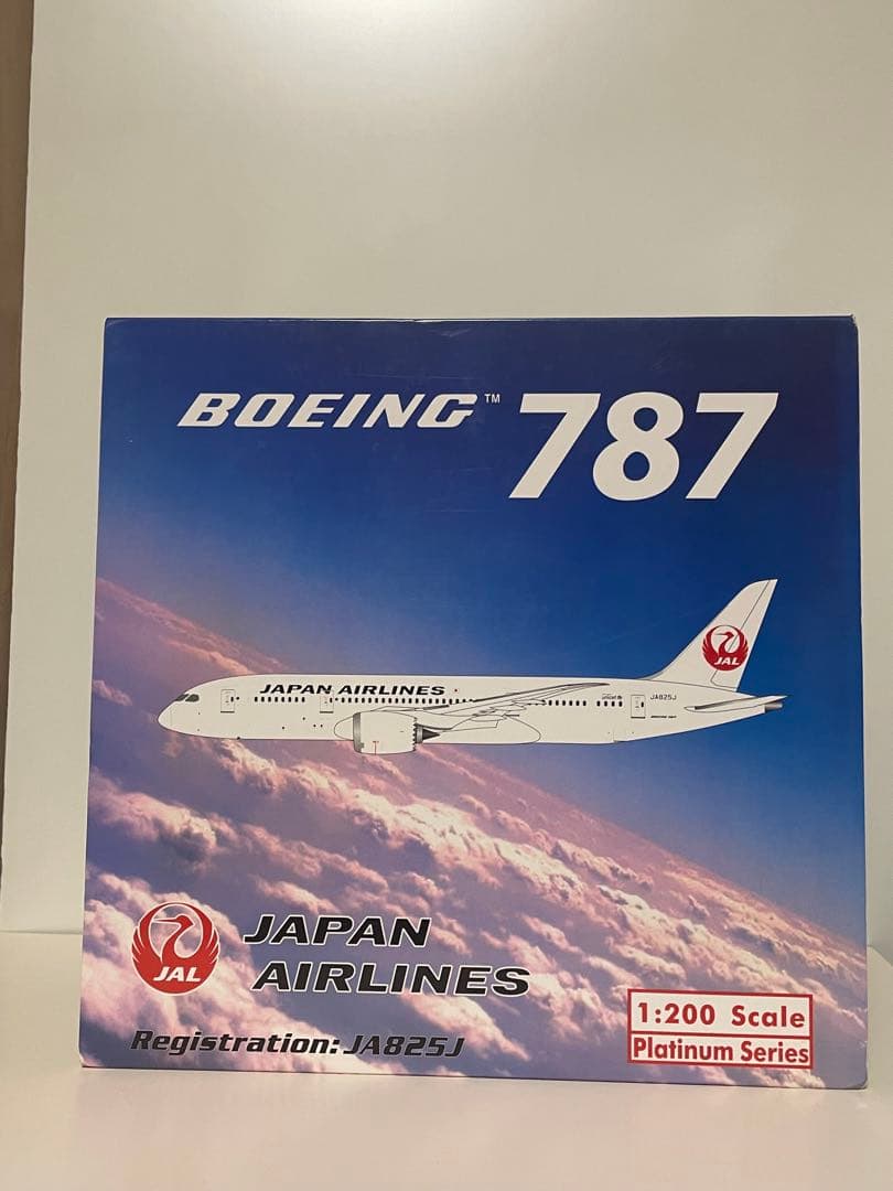 Phoenix JAL B787-8 JA825J 1/200【最終価格】