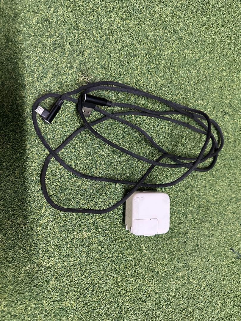 SKYTRAK 弾道測定器　iPad付きですぐに使える