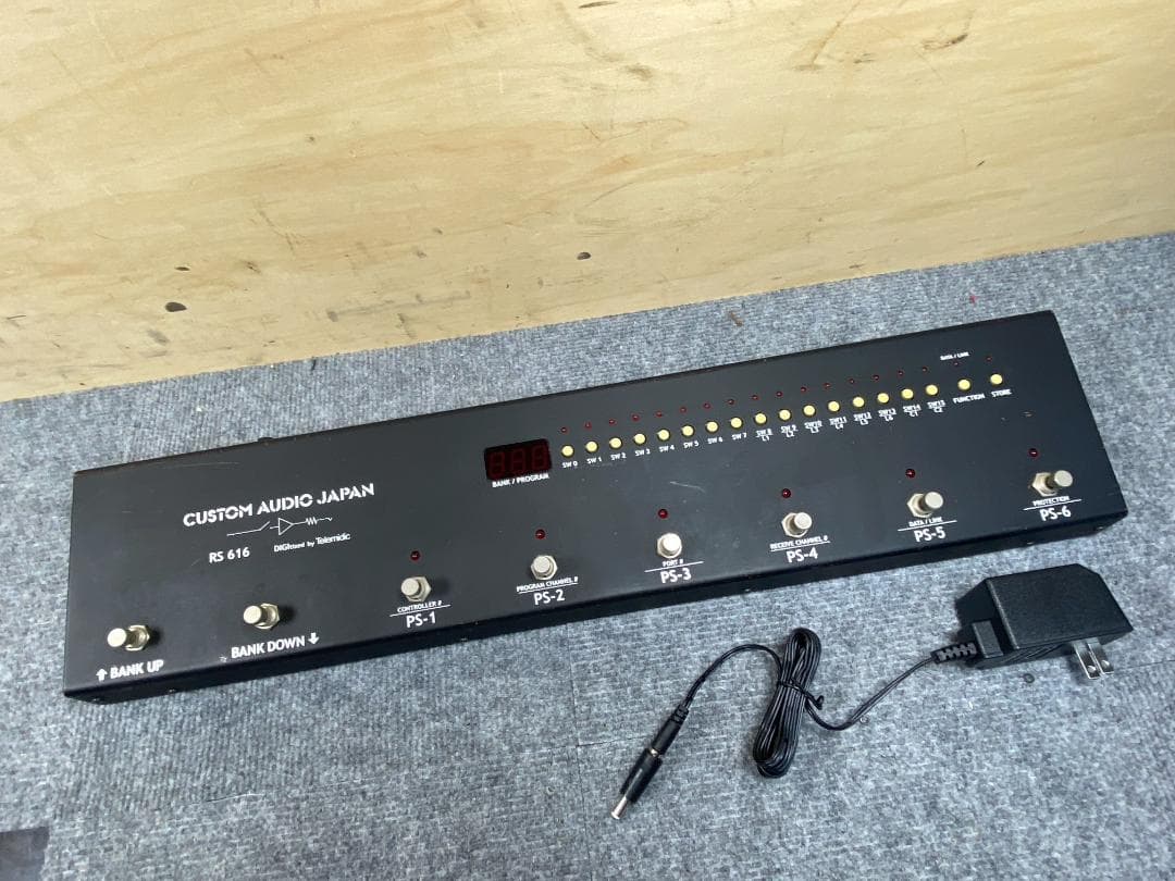 102 CUSTOM AUDIO JAPAN RS616 スイッチャー