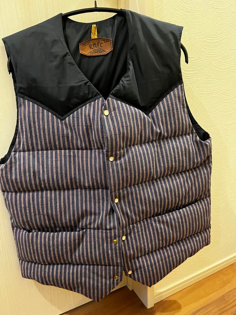 モギショップ　ロッキーマウンテン　ダウンベスト　大島拓身