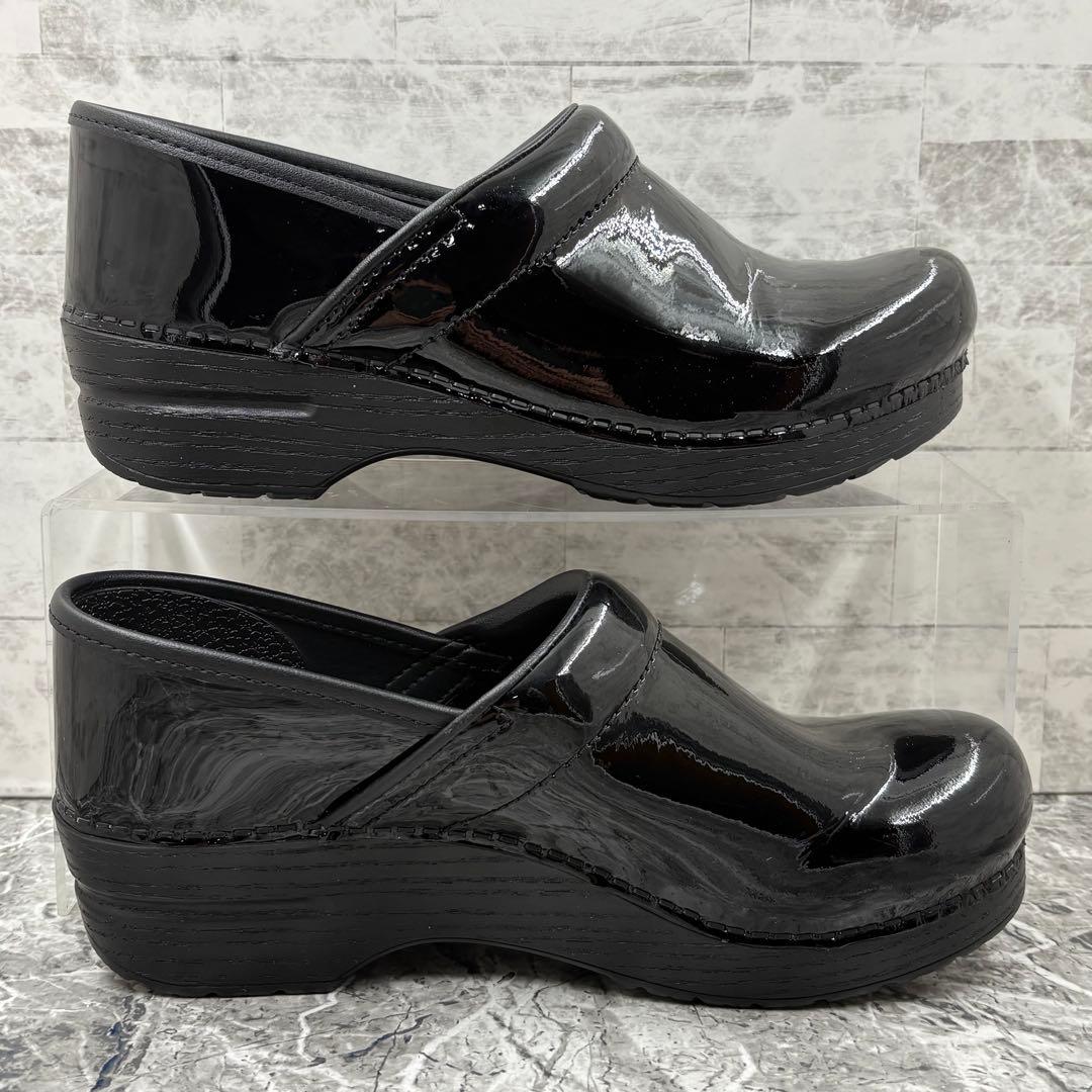 【美品】 ダンスコ プロフェッショナル 39 サボ サンダル 厚底 ブラック