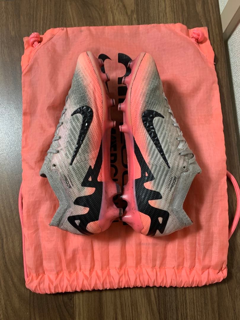 ナイキ ズーム マーキュリアル ヴェイパー15&16エリート　AG FG 二足