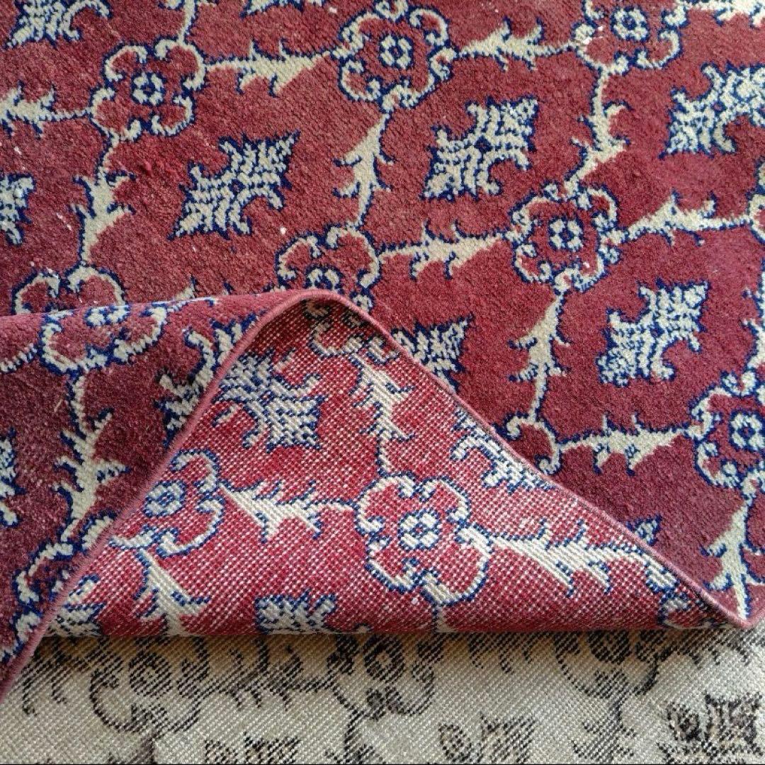 【人気の紋章柄】83×157 トルコヴィンテージラグ