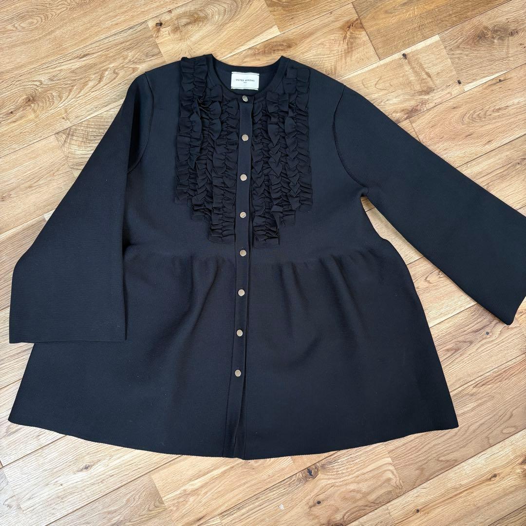 ユナイテッドアローズ　ミニフリルカーディガン