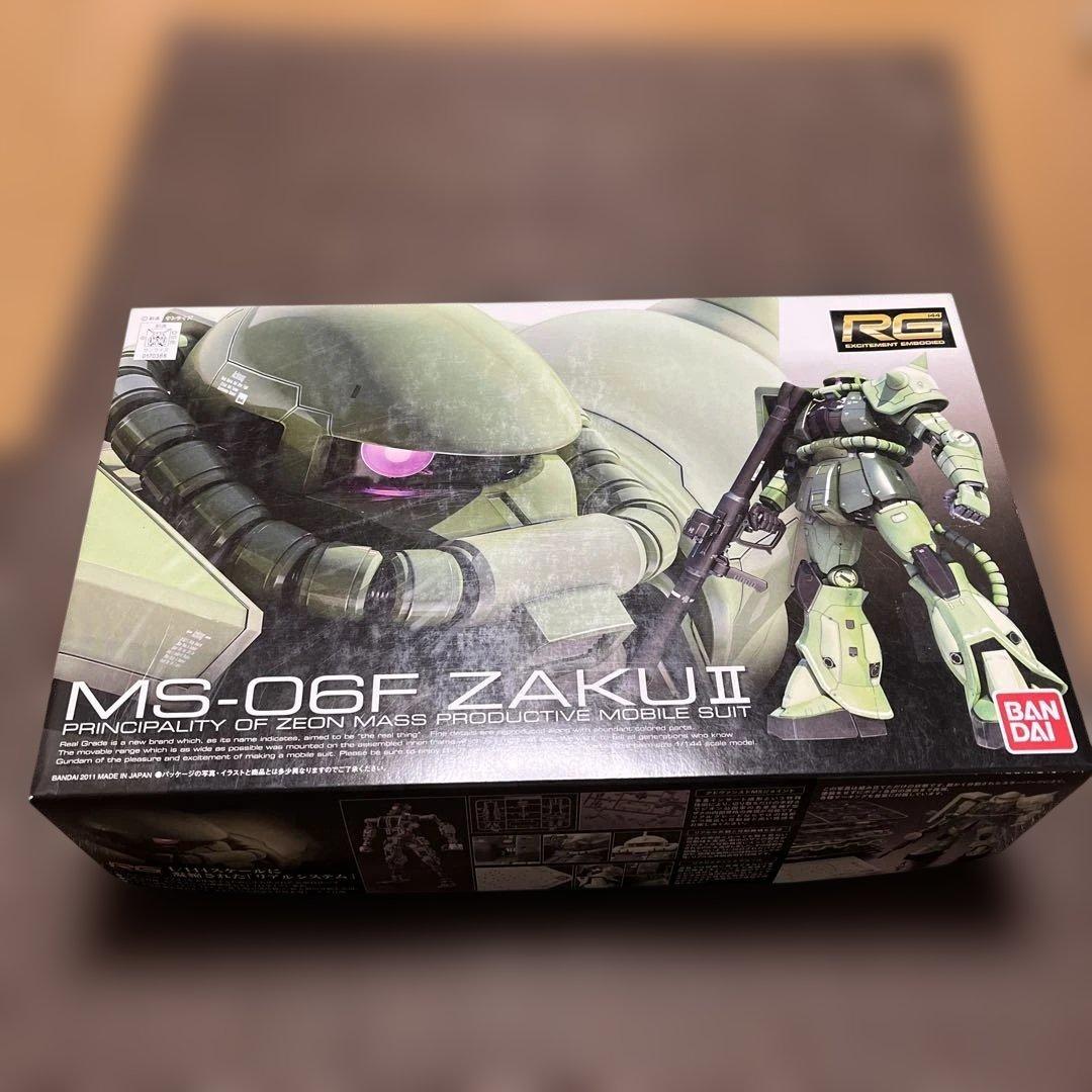 ロボット RGMS-06F ZAKU II & HGMS-06F-2 ZAKU II F2