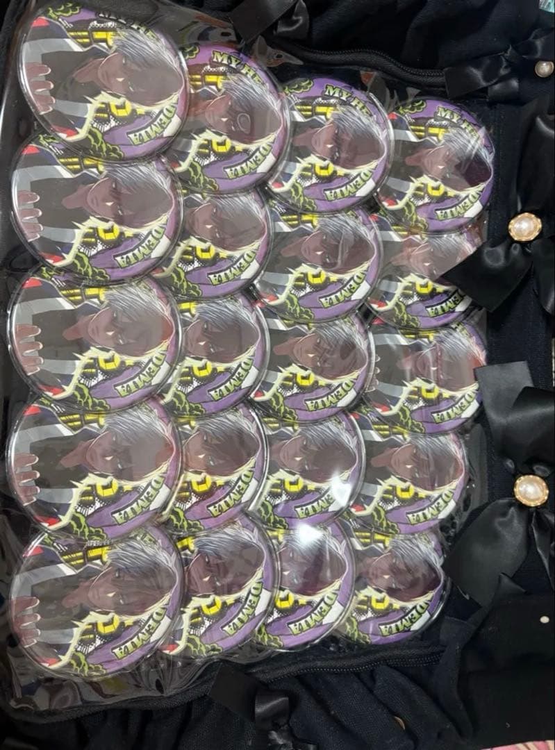 轟焦凍 痛バ 缶バッチ