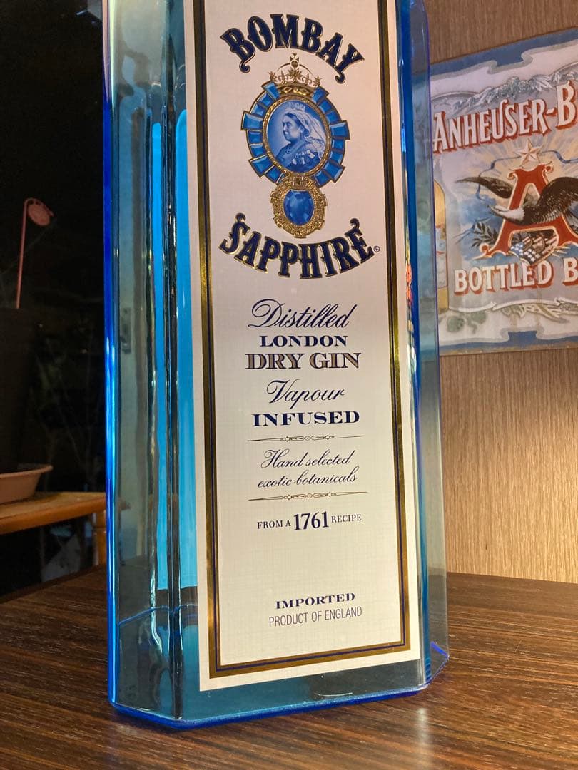 ボンベイサファイア 巨大 ディスプレイ 非売品 オブジェ 置物 イギリス ジン