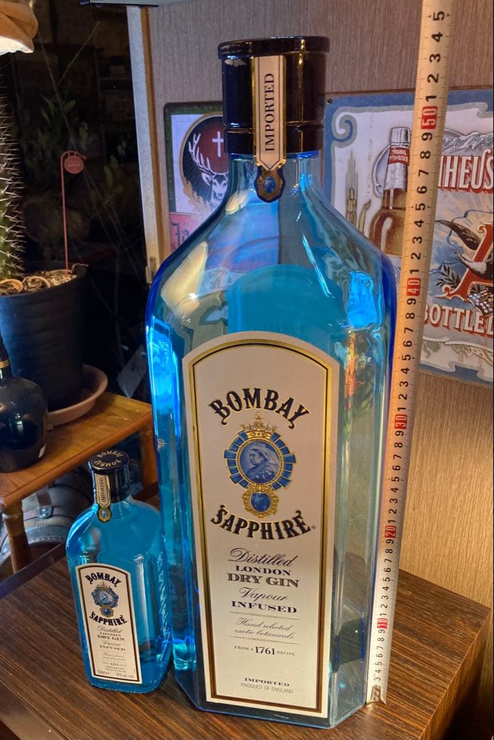 ボンベイサファイア 巨大 ディスプレイ 非売品 オブジェ 置物 イギリス ジン