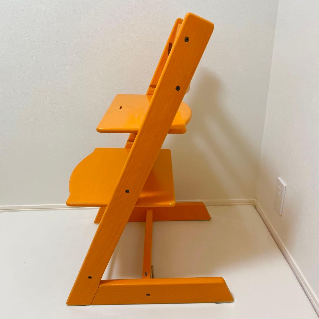 ♢美品♢STOKKE トリップトラップ シリアル4 廃盤色 オレンジ　ハイチェア