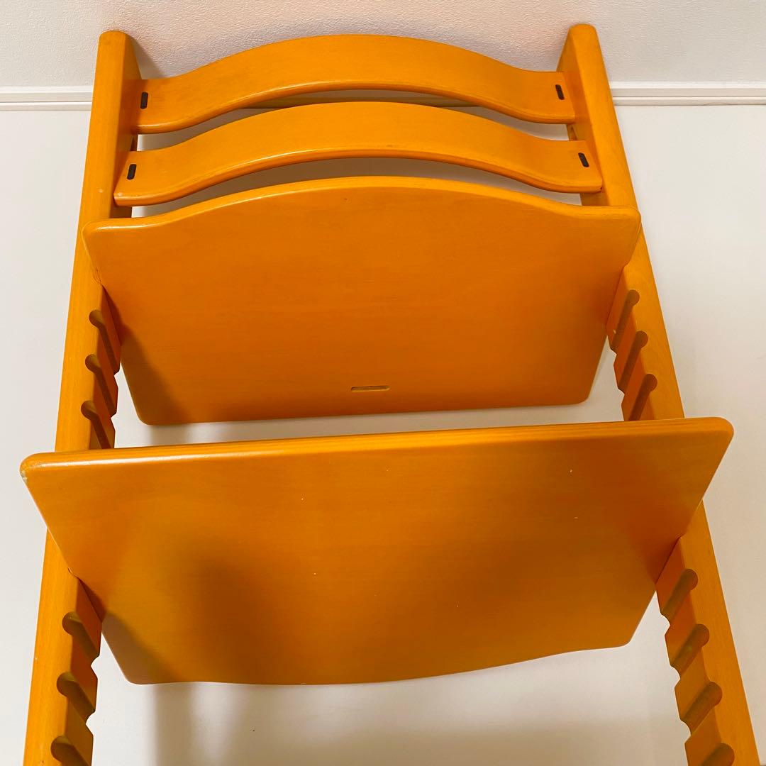 ♢美品♢STOKKE トリップトラップ シリアル4 廃盤色 オレンジ　ハイチェア