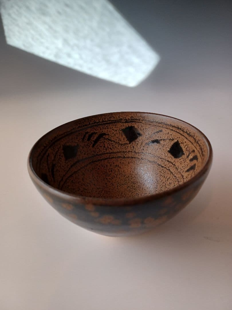 天目茶碗　蓬莱窯　お庭焼　抹茶茶碗　お稽古　お点前　木箱入　記念品　シック