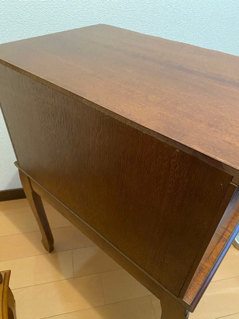 猫脚　美品　ブラウン木製キャビネット