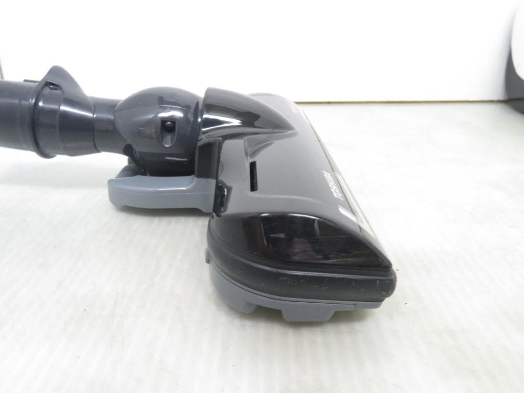 東芝 2021年製 トルネオ ミニ サイクロン掃除機 クリーナー ホワイト