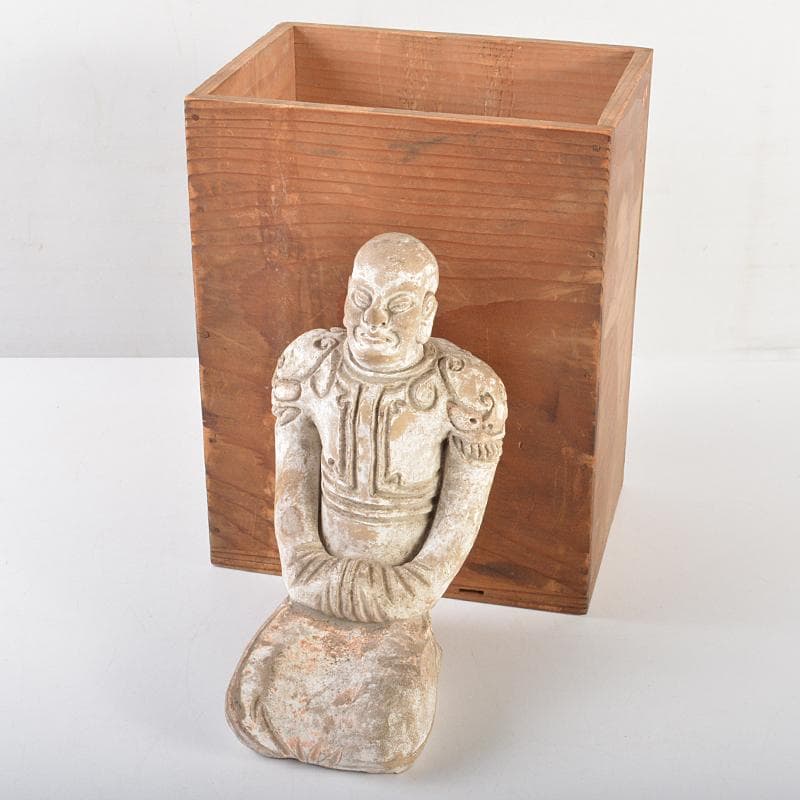 中国　加彩　漢詩刻　人物俑　置物　箱蓋無し　在銘印あり　V　R7237