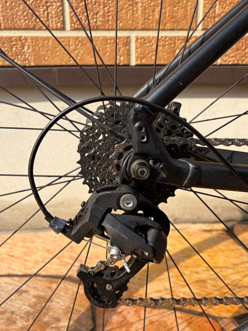 スペシャライズド　クロスバイクSirrus シラス　2.0 Ｌサイズ 2022年