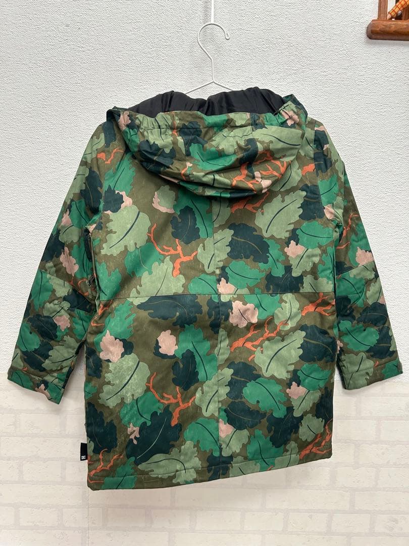 DC カモフラージュ スノーボードジャケット　10M 140cm