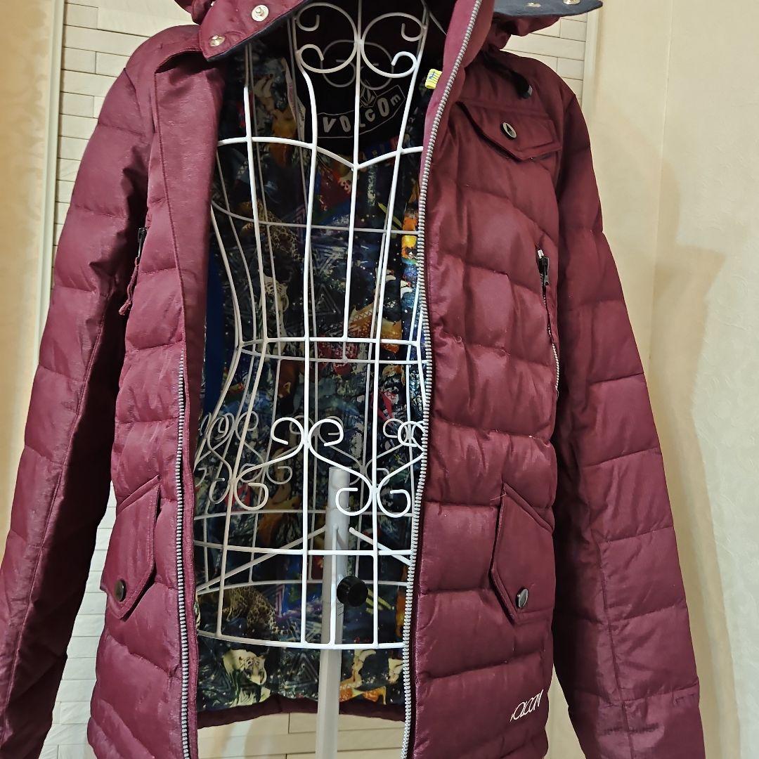 美品　VOLCOMボルコム　ダウン混ウインタージャケット　レディースSPボーイズ