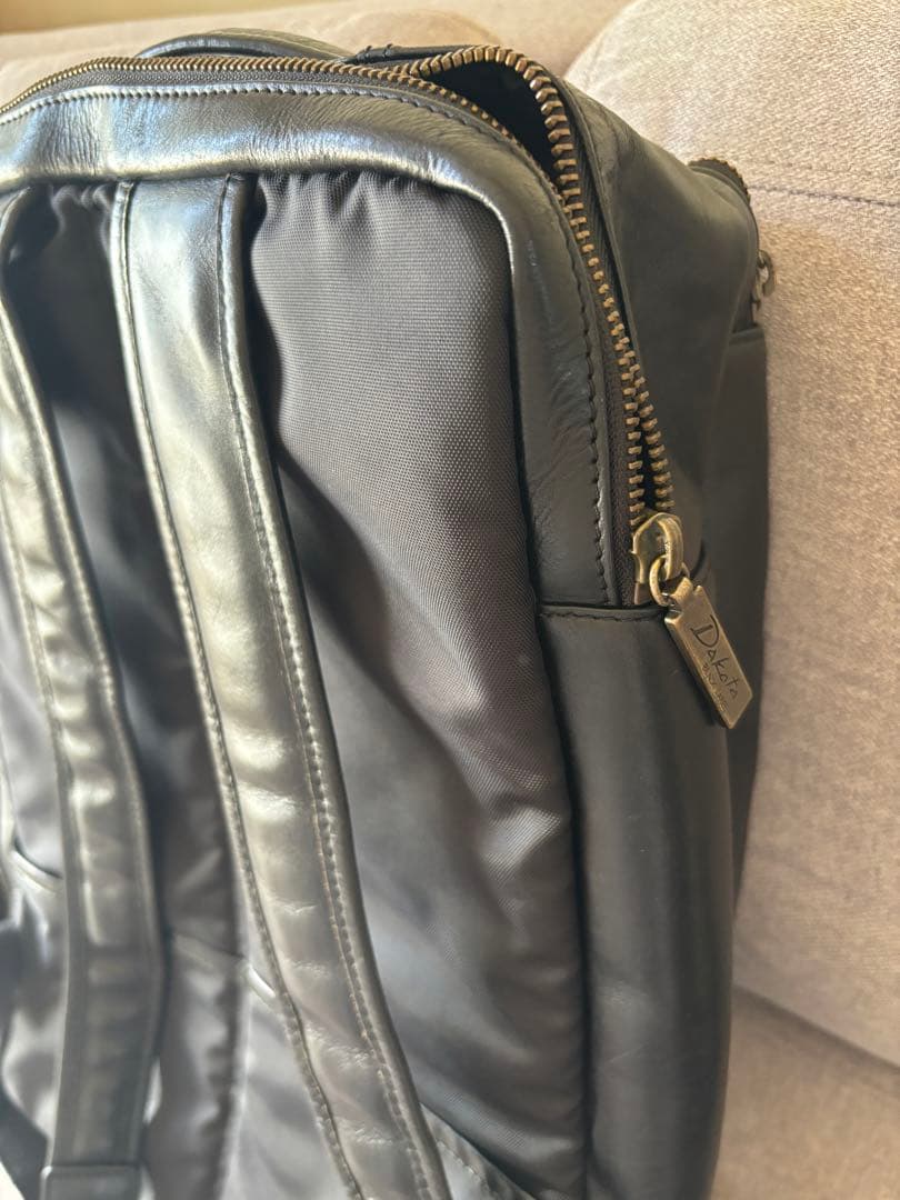 【美品】Dakota ビジネスリュック