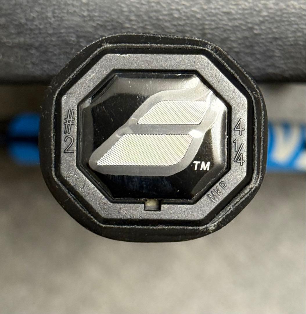 美品　Babolat PURE DRIVE テニスラケット G2