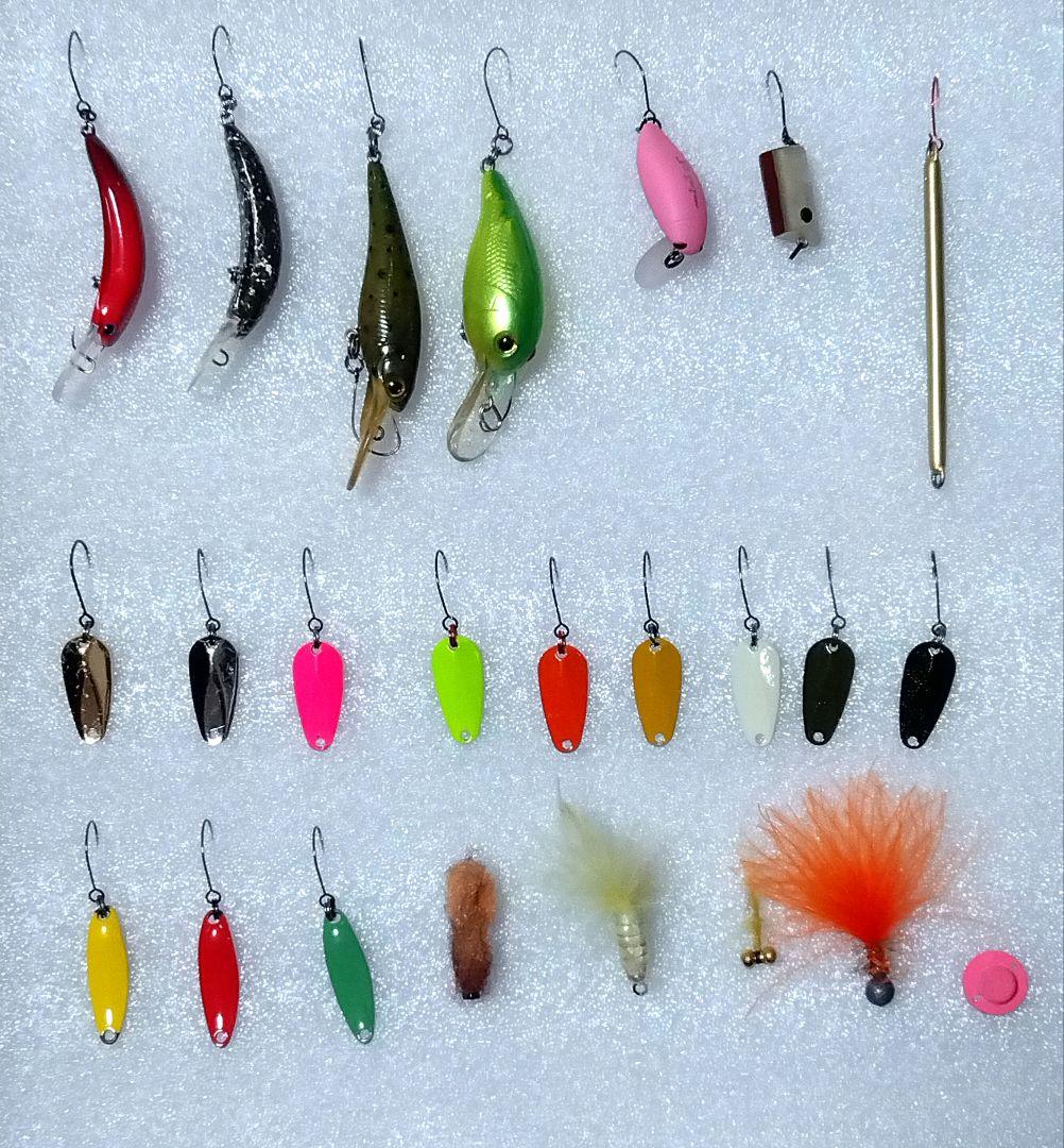 エリアトラウト　スプーン　プラグ　フェザーセット