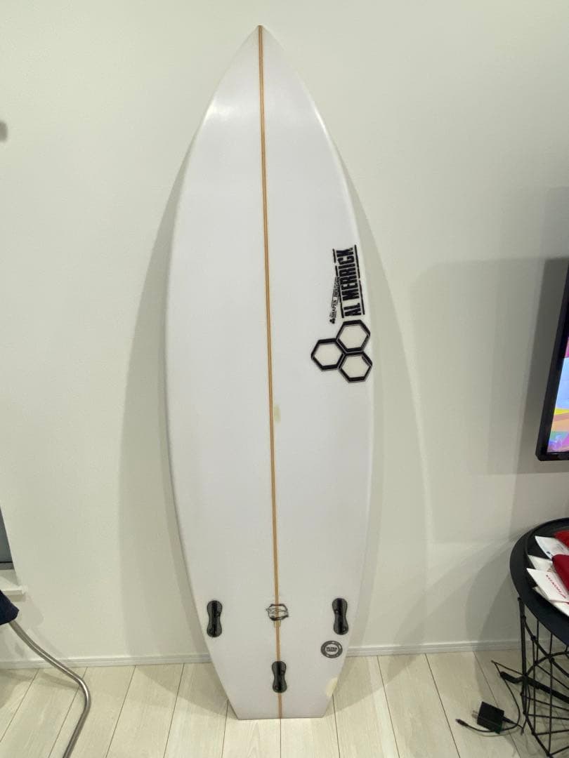 引き取り限定Channel ネックベアード2 5'8\" 29.7L