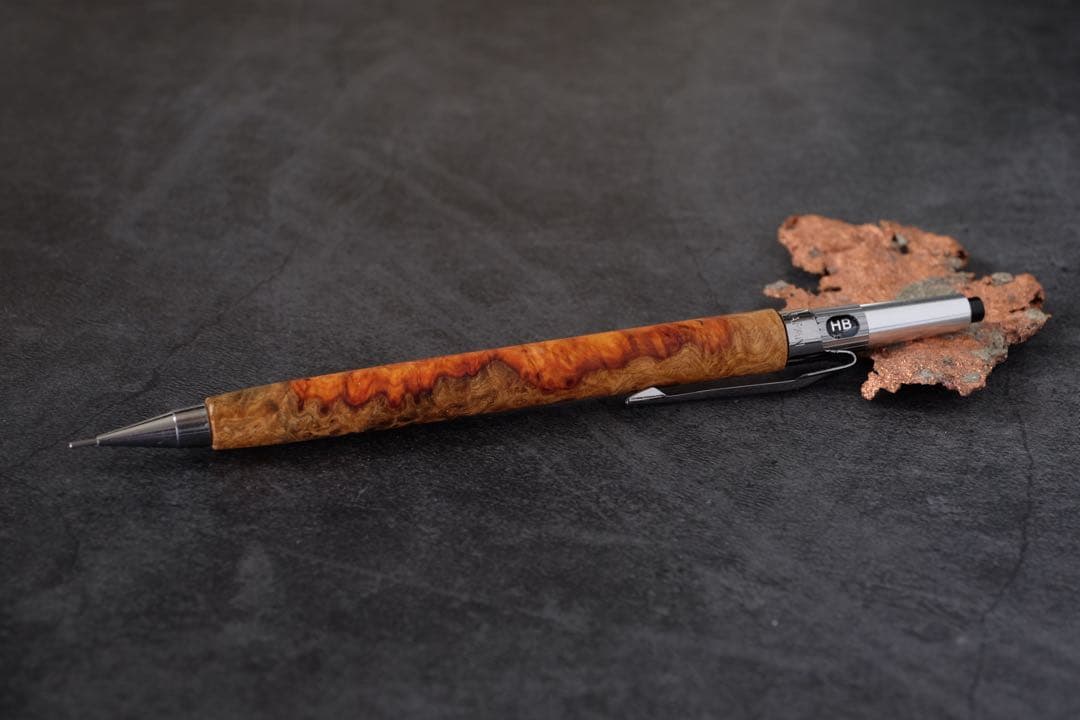 PG5木軸カスタム0216　高村杢工房 製図用シャープペンシル　花梨瘤　紅白