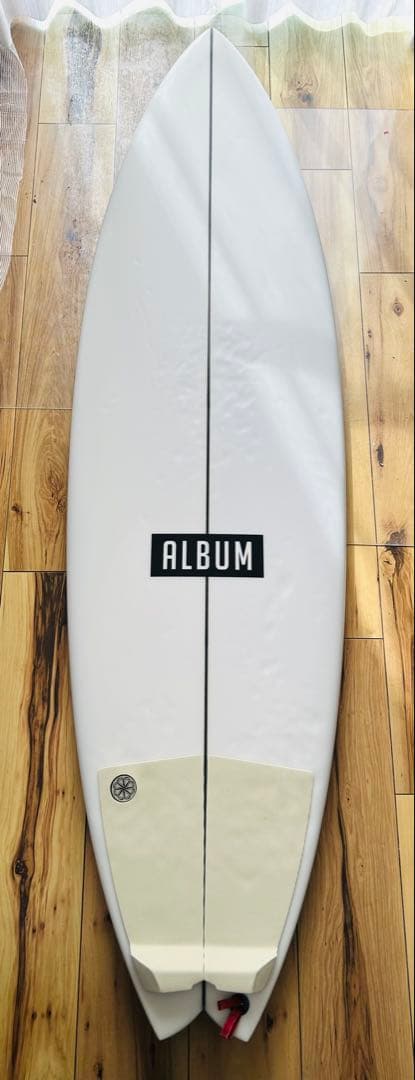 ALBUM SURFBOARD INSANITY 5'6 フューチャーフィン仕様