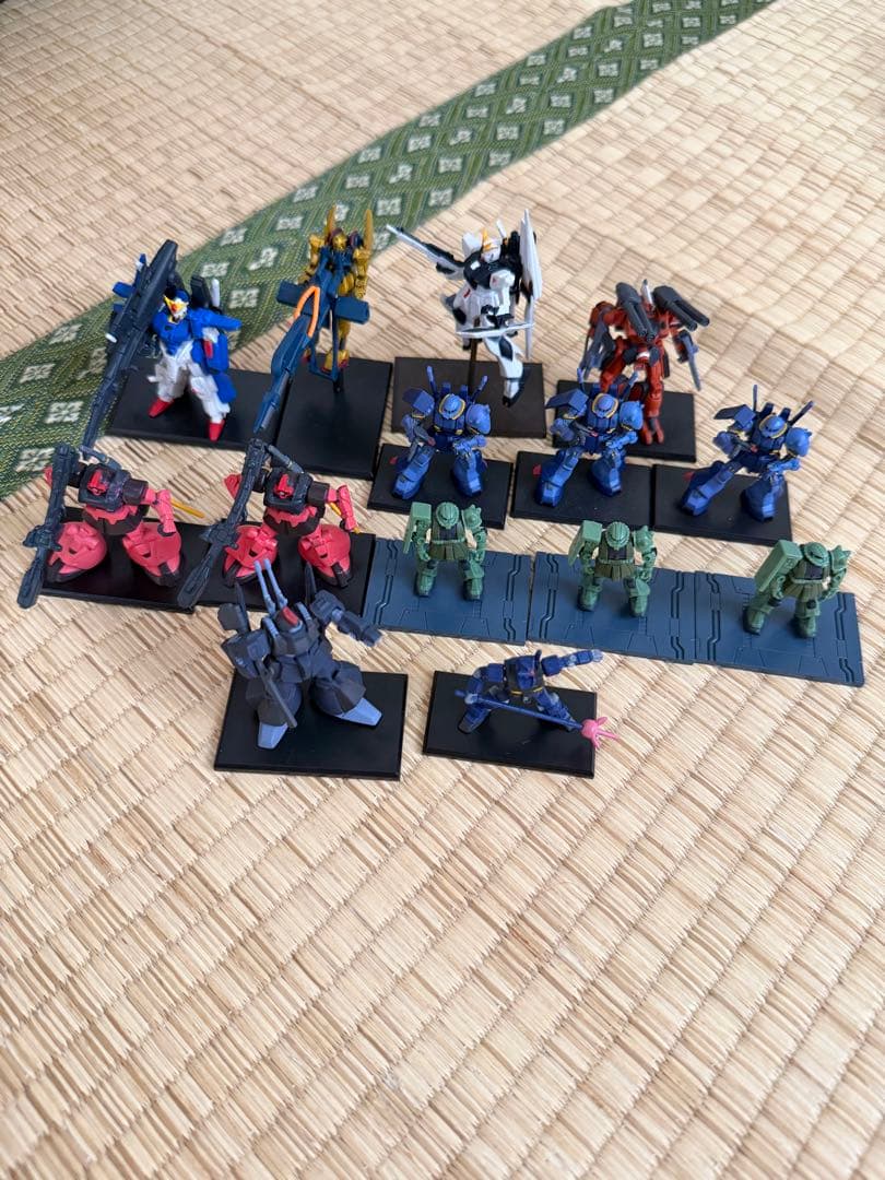 中古　1/400 ガンコレ シークレット含む800個以上　ミニブック２冊付き