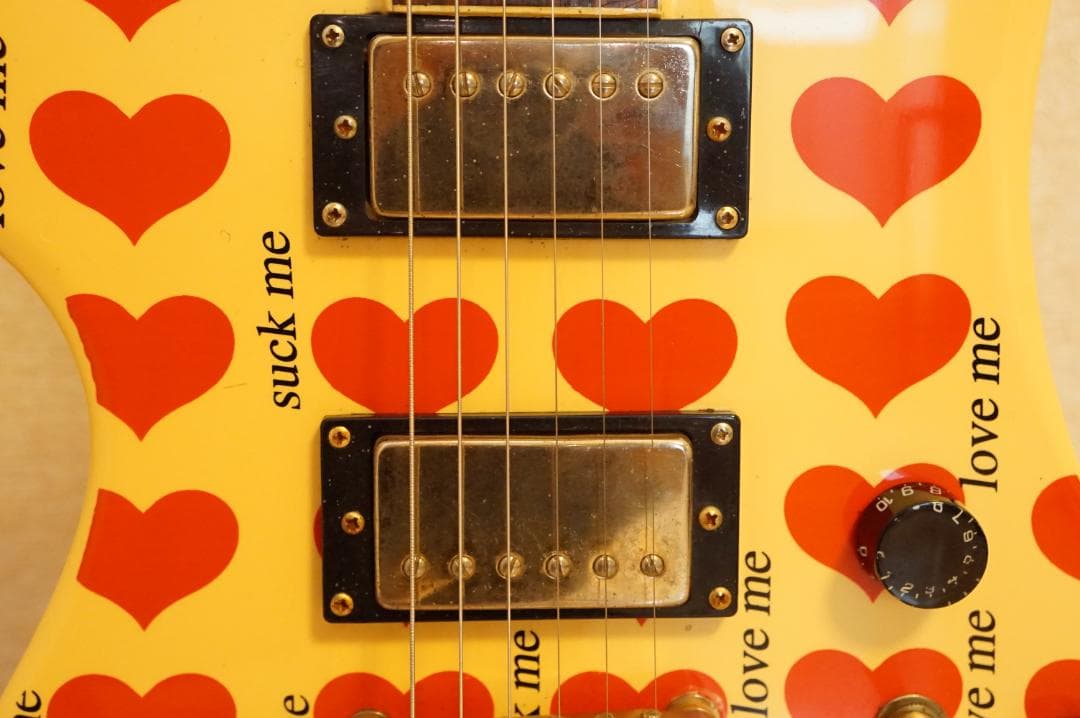 hide　イエローハート　模造品　スルーネック加工　モッキンバード