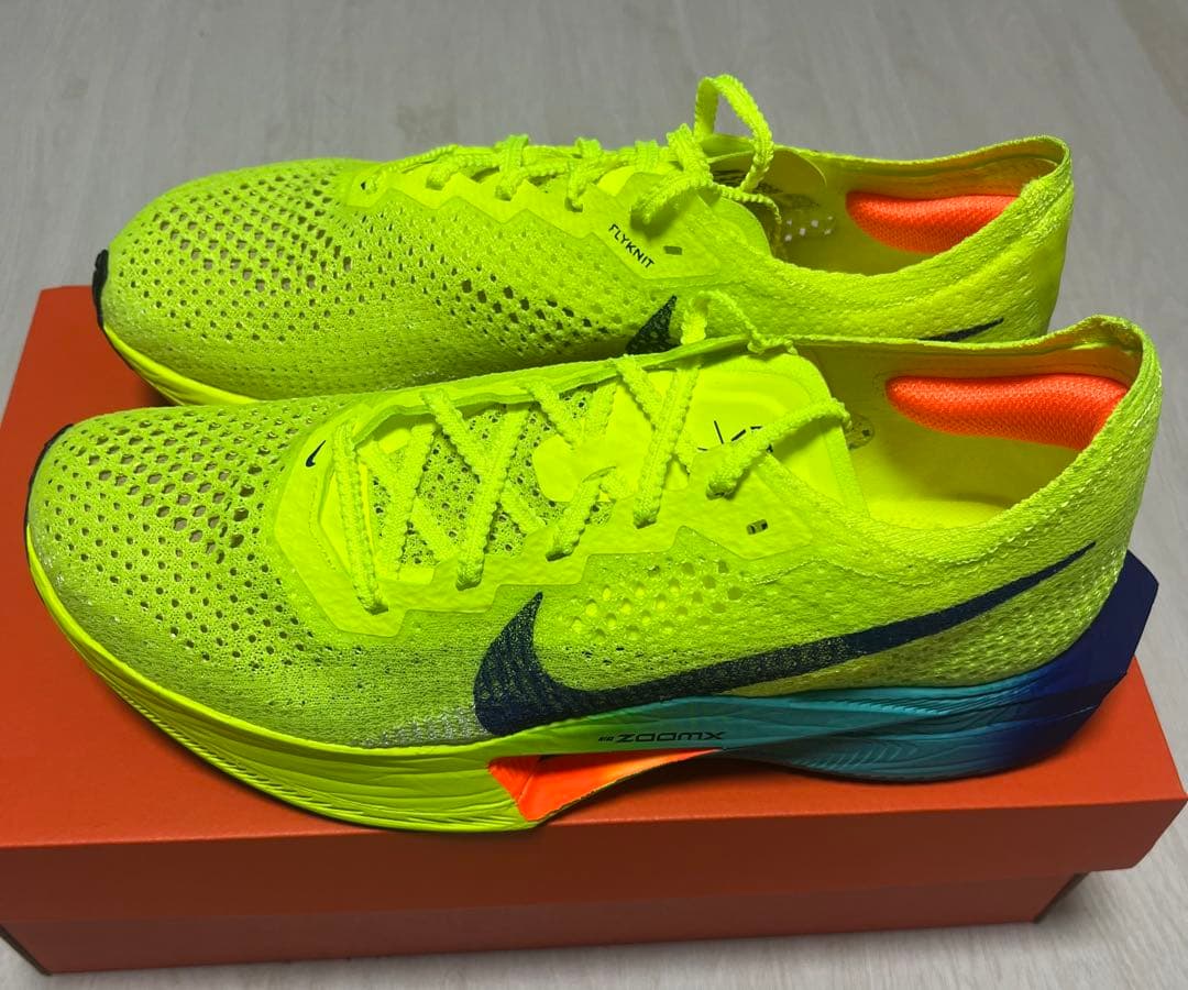 ナイキ ヴェイパーフライ 3 26.0cm